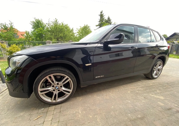 BMW X1 cena 39000 przebieg: 212000, rok produkcji 2012 z Oborniki małe 37